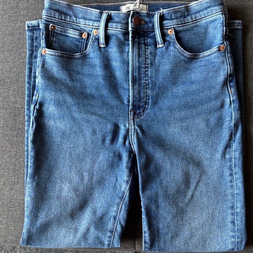EUC Madewell Straight Medium Wash Jeans